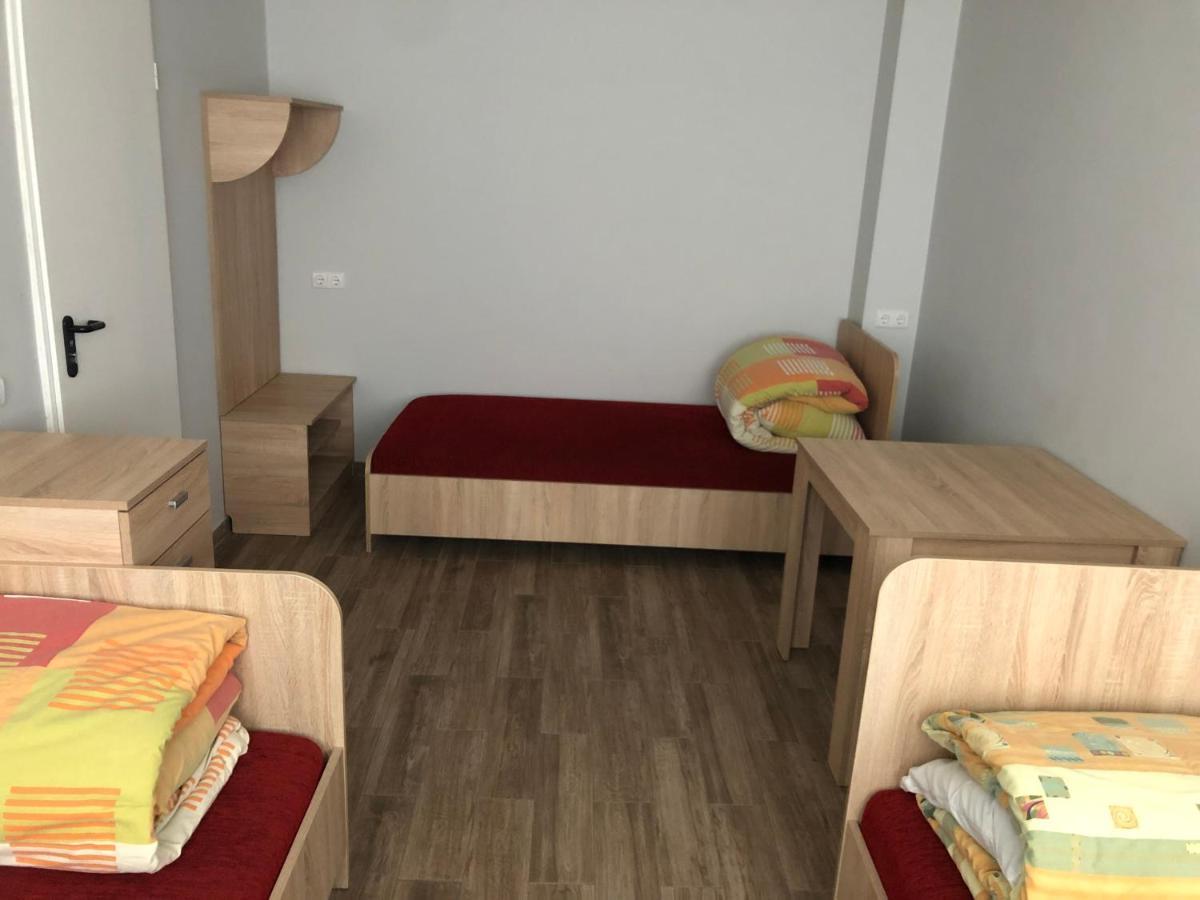 Hostel Laurita 考纳斯 外观 照片
